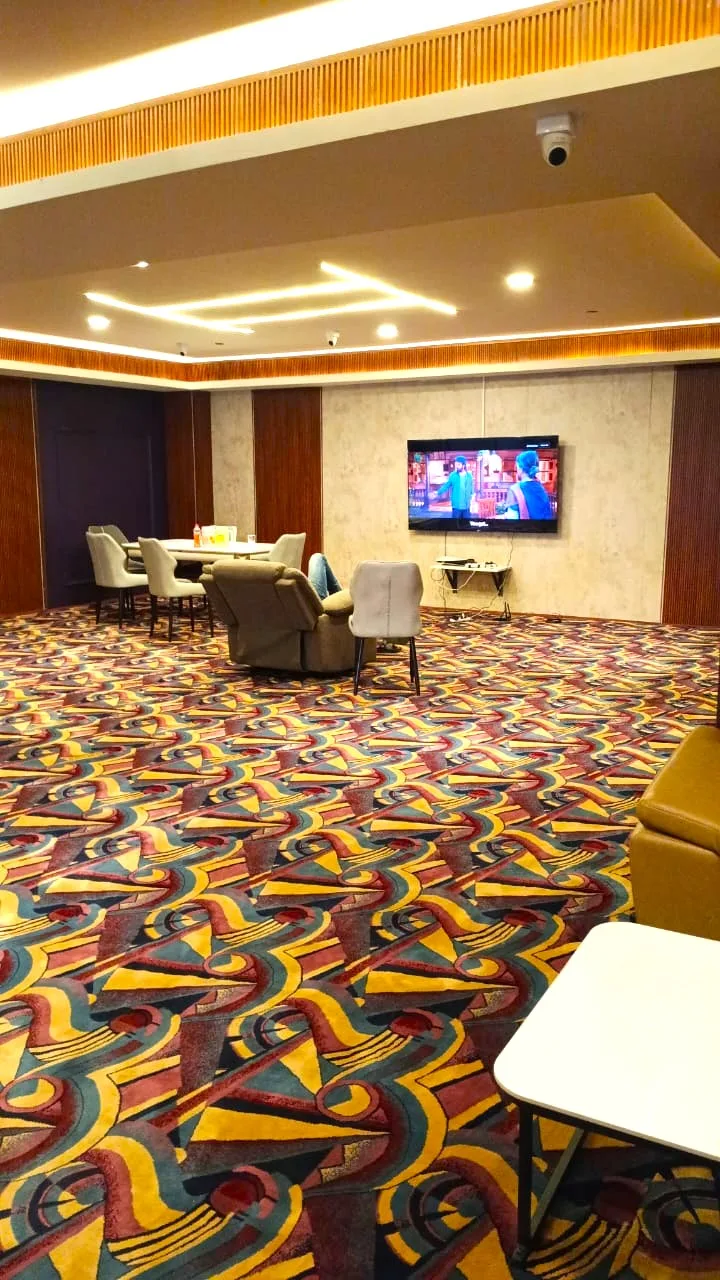 8055 Poker House poker room in Bangalore